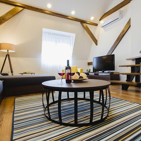 Apartment Lea Lux Belgrado Exterior foto